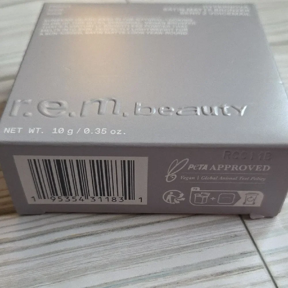 R.E.M. Beauty beauty hypernova